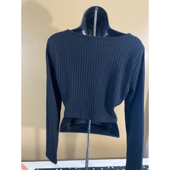 No Comment. Women’s Black  4 Button From Front Long sleeve Crop Top Size L - Picture 11 of 16